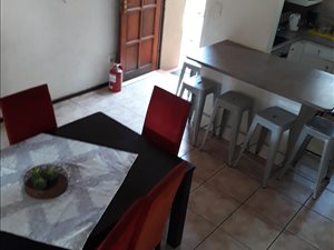 3 Bed Duplex in Sharonlea