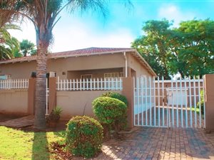 4 Bed House in Hamberg