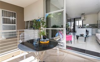2 Bedroom Apartment in Elton Hill