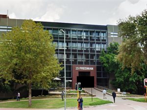 8970 m² Office Space in Sandown