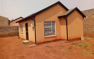 3 Bedroom House in Bram Fisherville