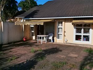 2 Bedroom Simplex in Sherwood