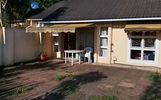2 Bedroom Simplex in Sherwood