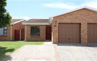2 Bedroom Townhouse in Heritage Park
