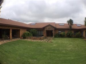 5 Bed House in Rispark