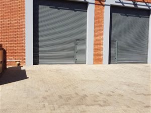 613 m² Industrial space in Hennopspark