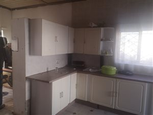 30000 m² Commercial space in Cliffdale