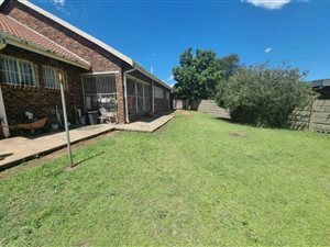 3 Bed House in Bonanne