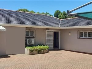 499 m² Office Space in Dawncliffe
