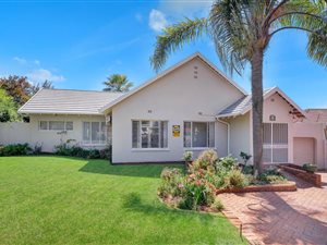 3 Bedroom House in Franklin Roosevelt Park
