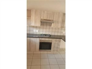 2 Bed Townhouse in Elandsfontein AH