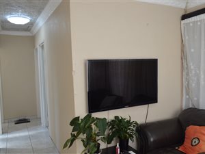 3 Bed House in Grobler Park