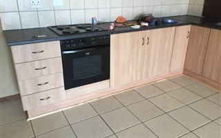 2 Bedroom Simplex in Eldo Meadows