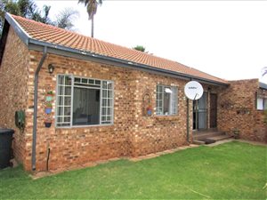 2 Bed Townhouse in Hennopspark