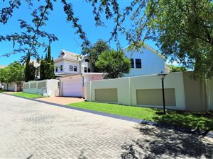 3 Bed Cluster in Kengies