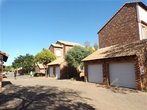 2 Bed Apartment in Boardwalk Villas