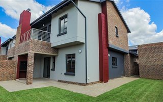 3 Bedroom House in Doornpoort and surrounds