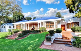 4 Bedroom House in Houghton Estate