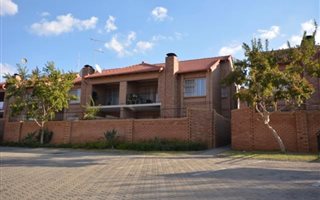 2 Bedroom Apartment in Paramount Estate