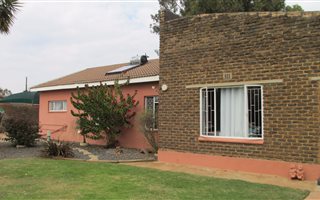 1.7 ha Farm in Randfontein