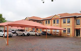 700 m² Office Space in Kenmare