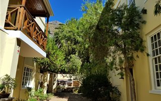 1 Bedroom Apartment in Simons Town