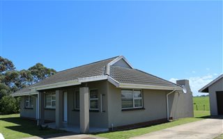 3 Bedroom House in Kaysers Beach