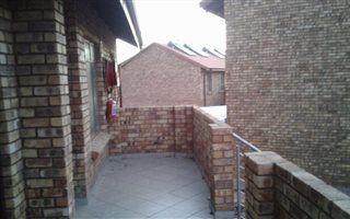 2 Bedroom Simplex in Danville