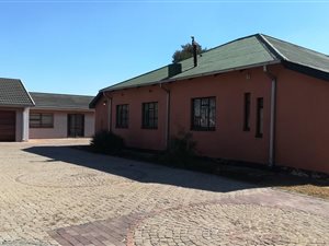3 Bedroom House in Pollak Park