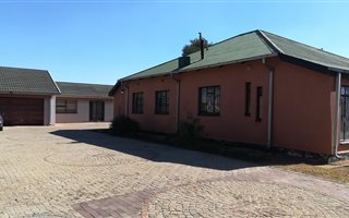 3 Bedroom House in Pollak Park
