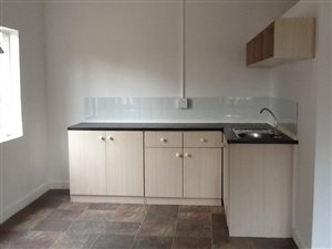 Studio apartment in Doornpoort and surrounds