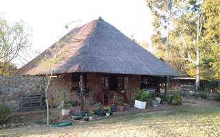 1 Bedroom Garden Cottage in Zwavelpoort
