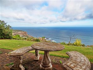 3 Bed House in Mossel Bay Golf Estate