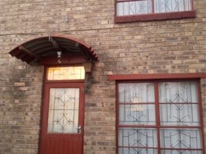 3 Bed Duplex in Manenberg