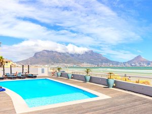 2 Bed Apartment in Lagoon Beach