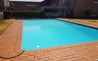 1 Bedroom Townhouse in Brackenhurst