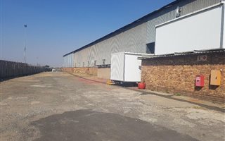 3700 m² Industrial space in Alrode