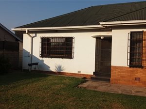 1 Bed Flat in Strubenvale