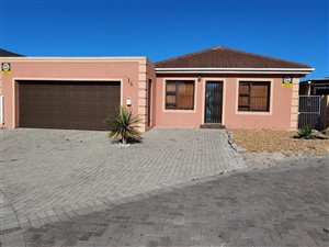3 Bed House in Hagley