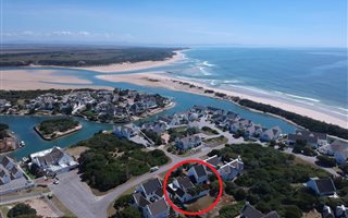4 Bedroom House in St Francis Bay Canals