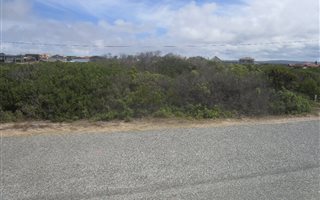 926 m² Land available in Gouritsmond
