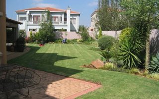 4 Bedroom House in Willow Acres