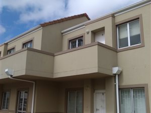 2 Bed Apartment in Kleinbron Park