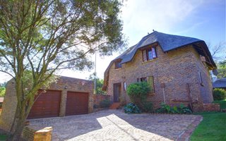 4 Bedroom House in Ferndale