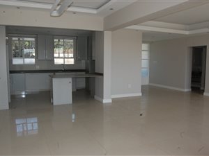 3 Bed Apartment in Melrose North
