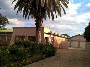 3 Bed House in Wolmaranstad