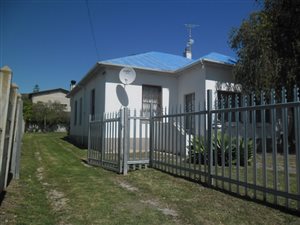 3 Bed House in Bredasdorp