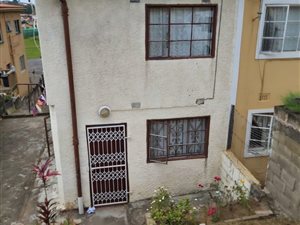 2 Bed House in Risecliff