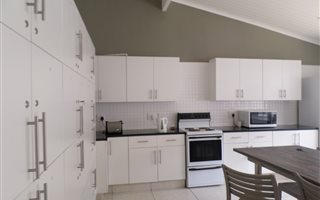 12 Bedroom Flat in Port Alfred