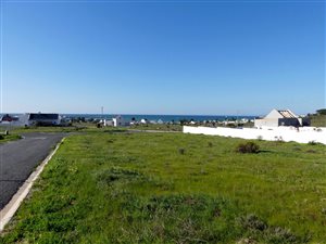 497 m² Land available in St Helena Bay